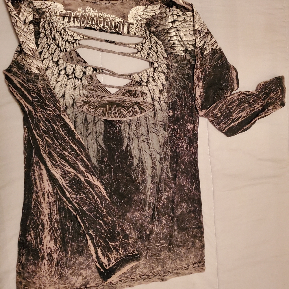 Affliction top
